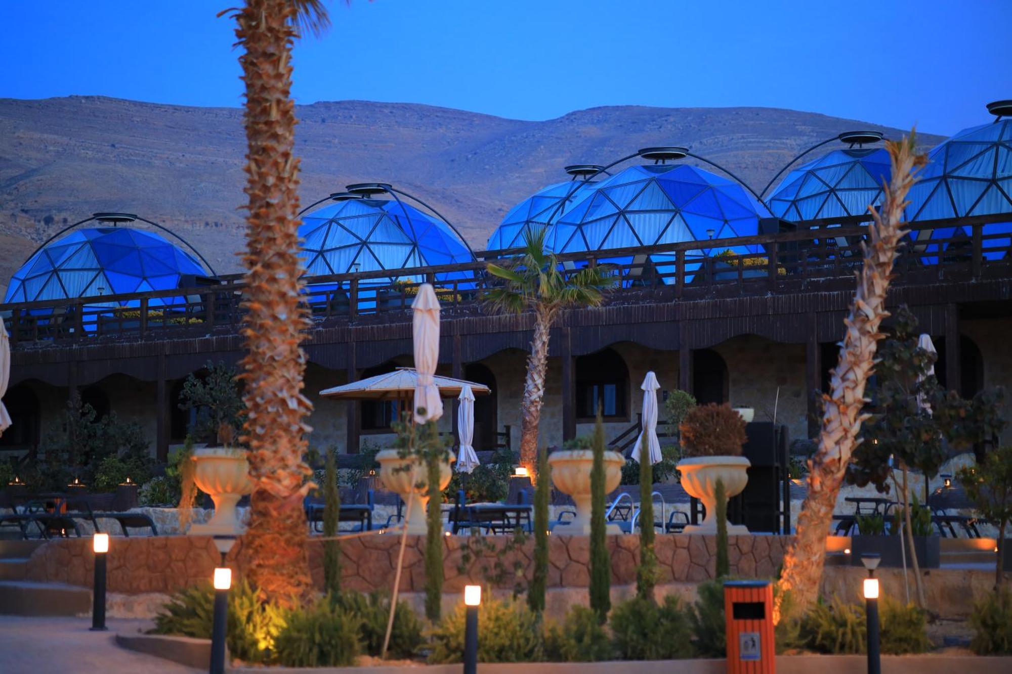 Petra Seasons Luxury Resort Al Hayy Exterior foto